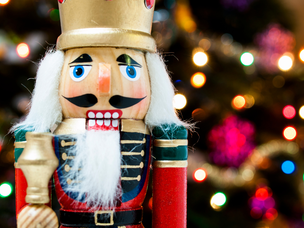 Holiday-Performances-that-wow-with-ease